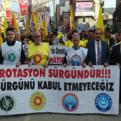 Öğretmenler-Yönetmeliği-Protesto-Etti